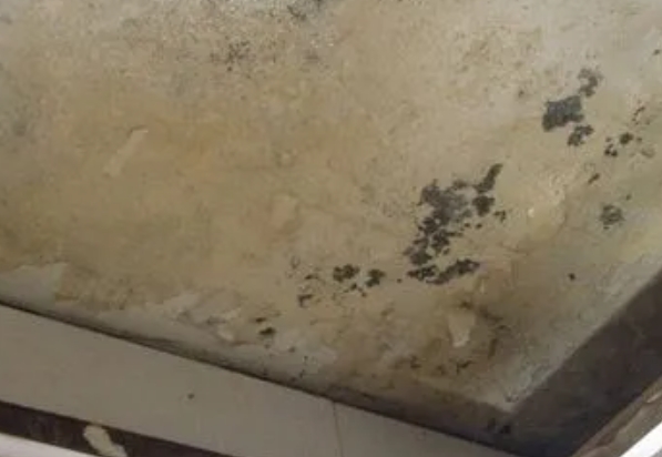 当涂阳台漏水维修公司分享下当涂卫生间渗水维修需要注意哪些问题。